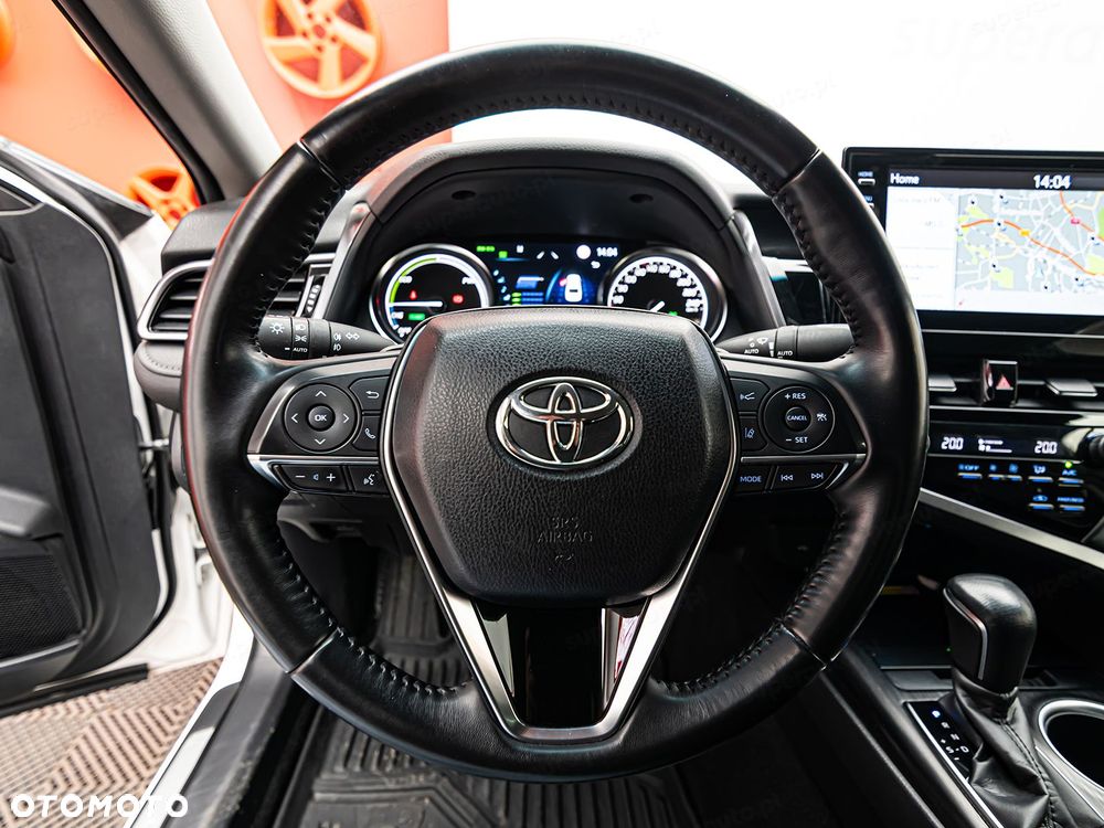 Toyota Camry 2.5 Hybrid Executive CVT - 14