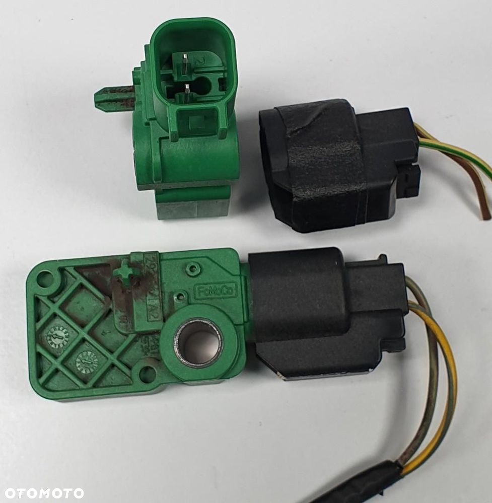 SENSOR UDERZENIOWY VOLVO V50 9W83-14B345-AA 30775521 - 3