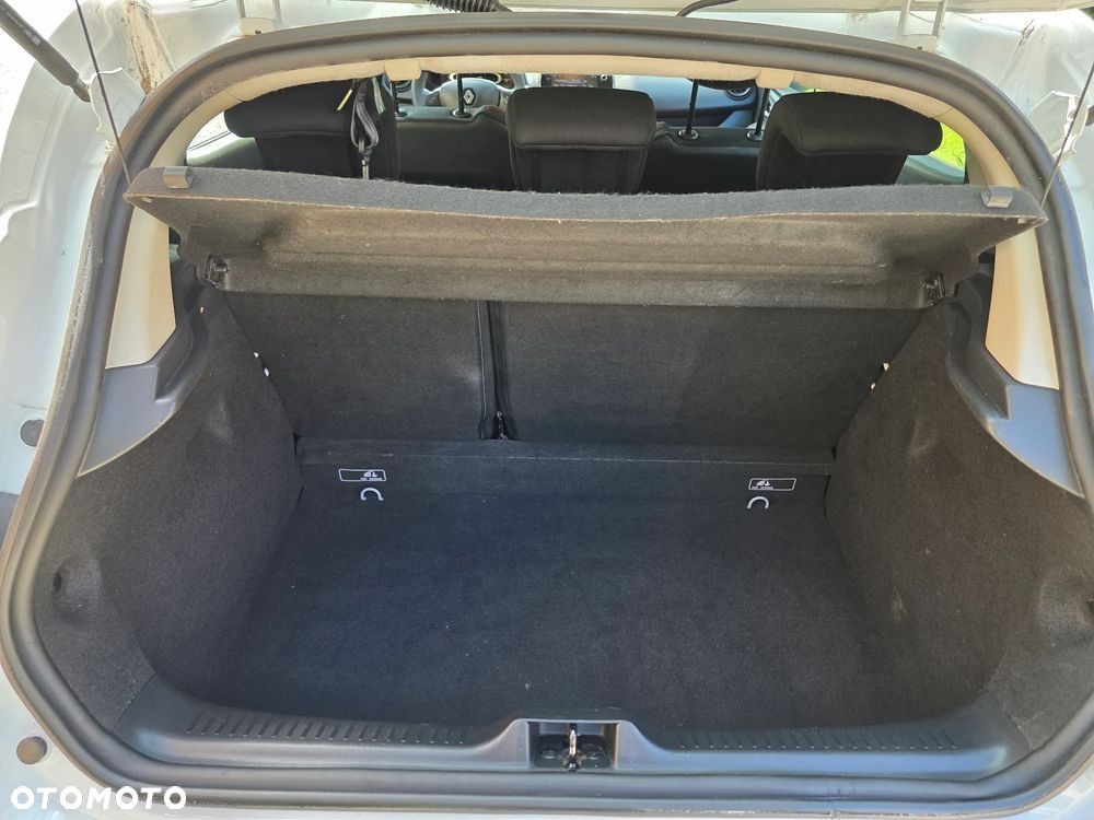 Renault Clio 1.2 16V Pack Dynamique - 19