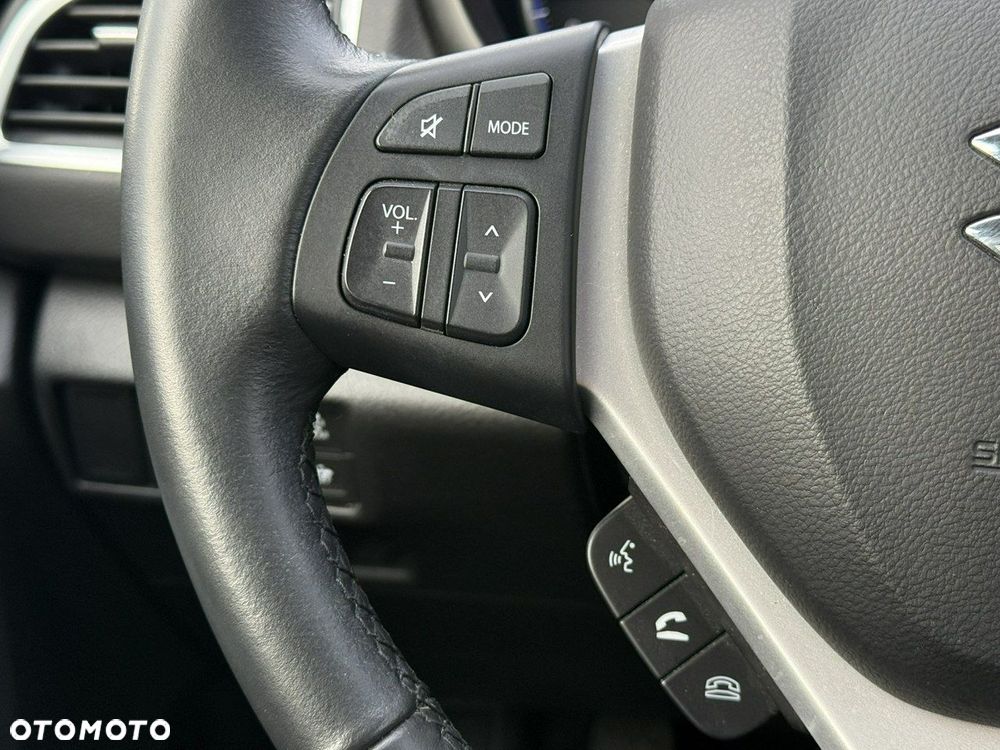 Suzuki SX4 S-Cross 1.4 SHVS Premium 4WD - 17