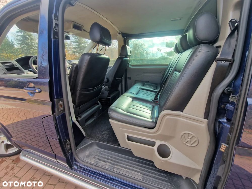 Volkswagen Transporter - 26