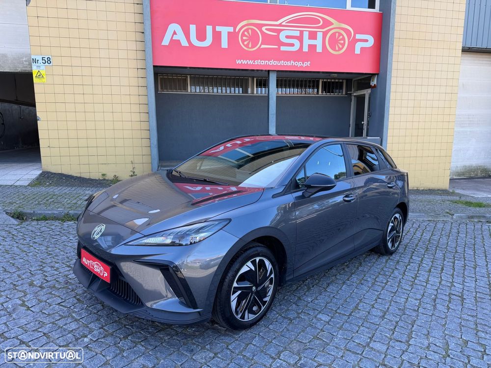 MG MG4 64 kWh Luxury - 5