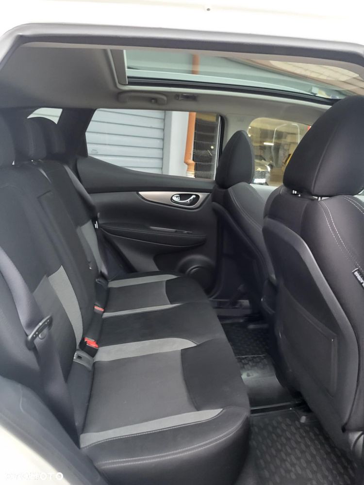 Nissan Qashqai 1.2 DIG-T N-Connecta - 7