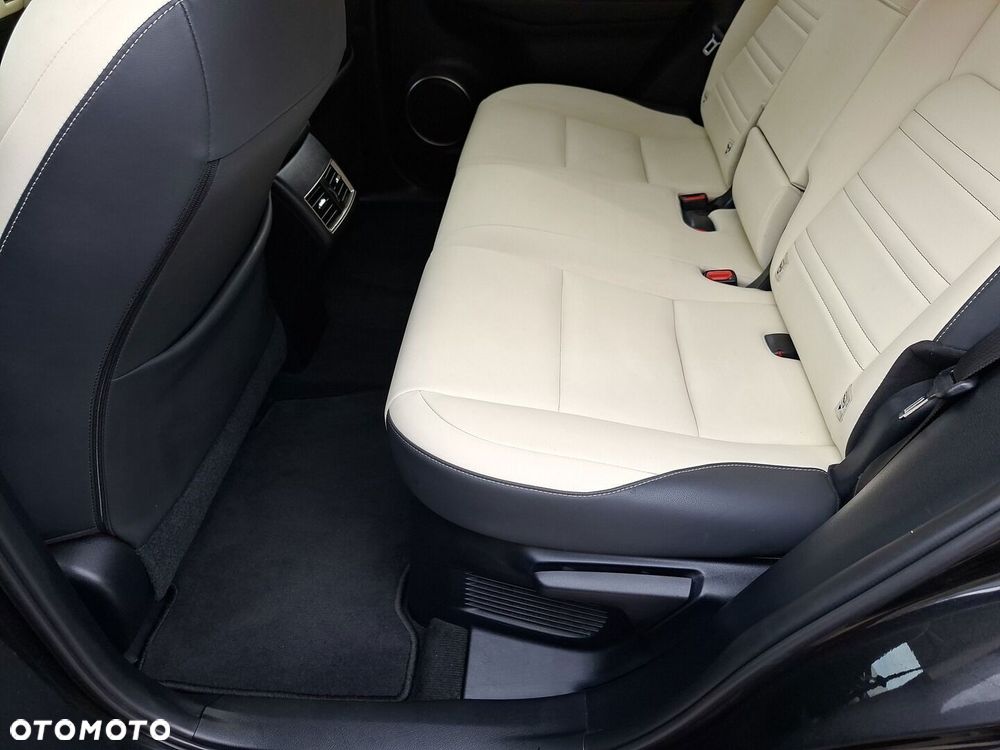 Lexus NX 300 F Impression AWD - 15