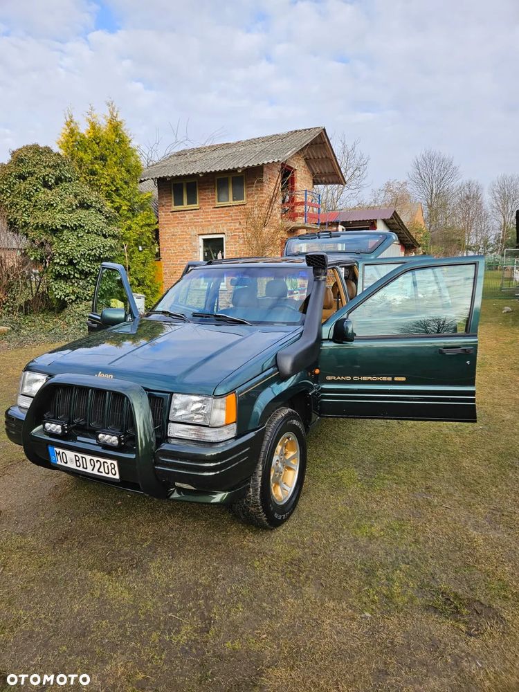 Jeep Grand Cherokee - 9