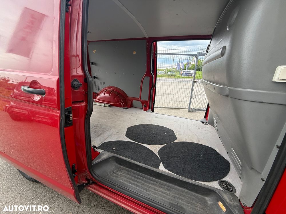 Volkswagen Transporter - 13
