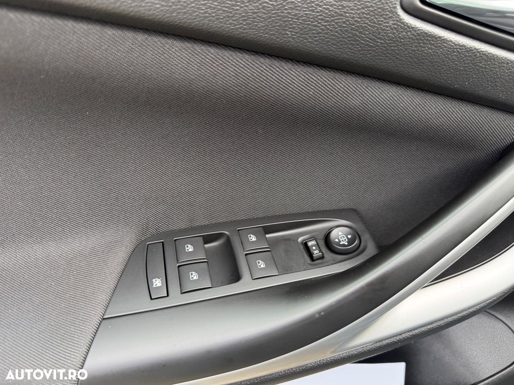 Opel Astra 1.6 CDTI DPF ecoFLEX Start/Stop Exklusiv - 13