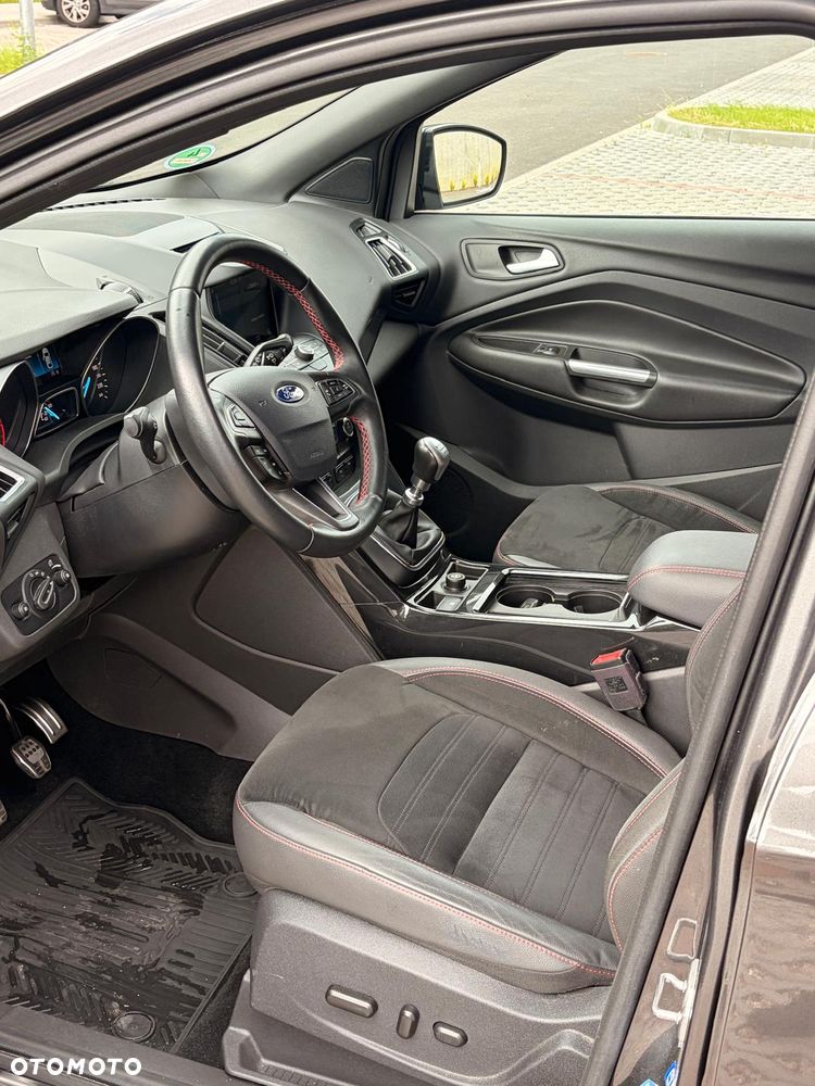 Ford Kuga 1.5 EcoBoost FWD ST-Line ASS - 16