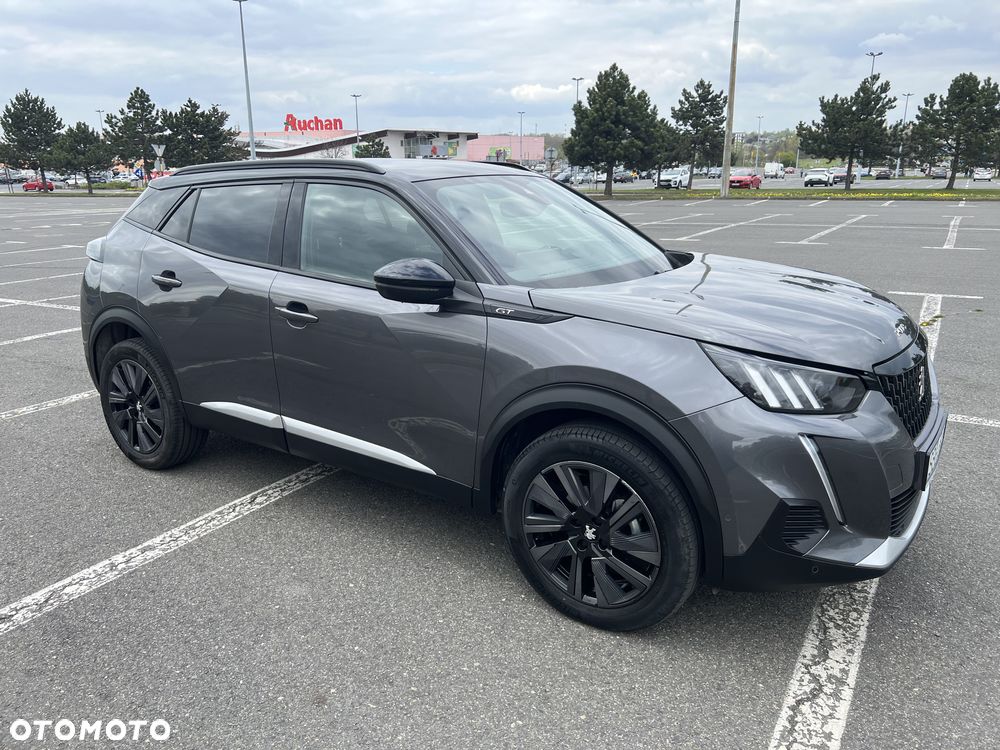 Peugeot 2008 PureTech 130 EAT8 GT Exclusive - 29