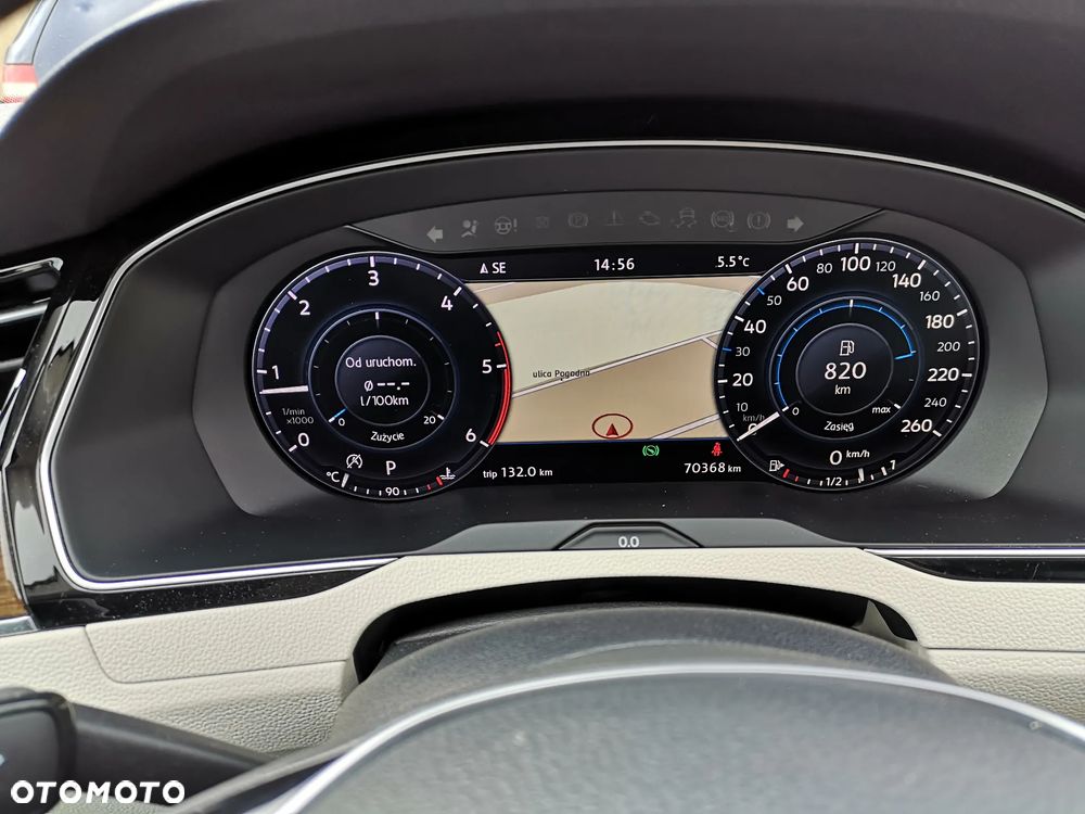 Volkswagen Passat - 28
