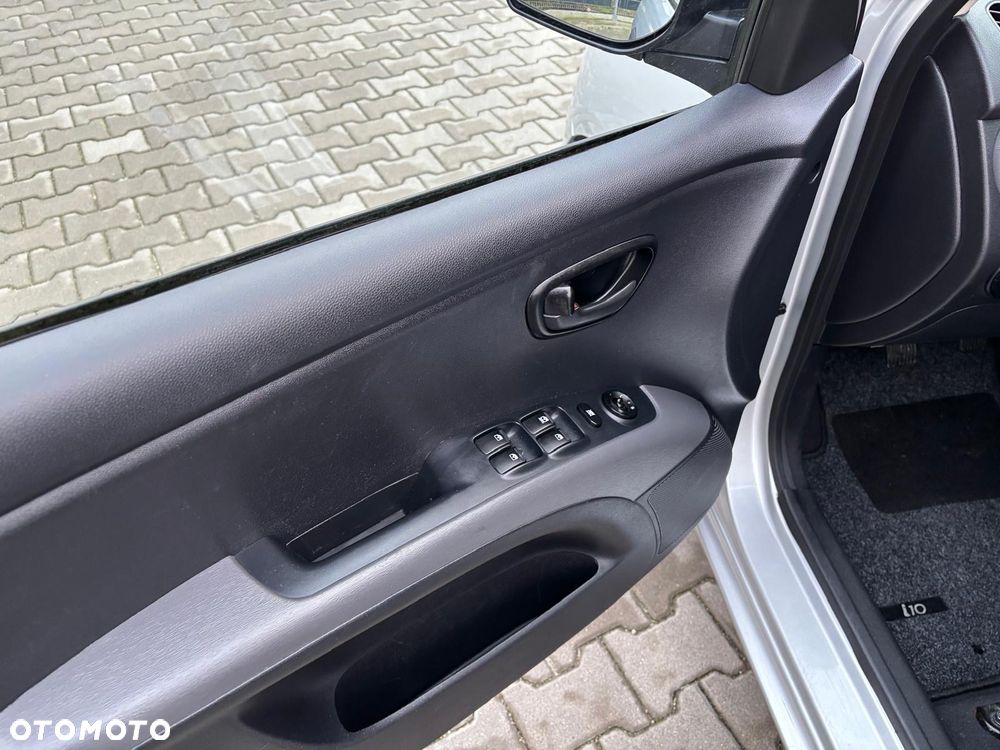 Hyundai i10 1.1 Classic - 13