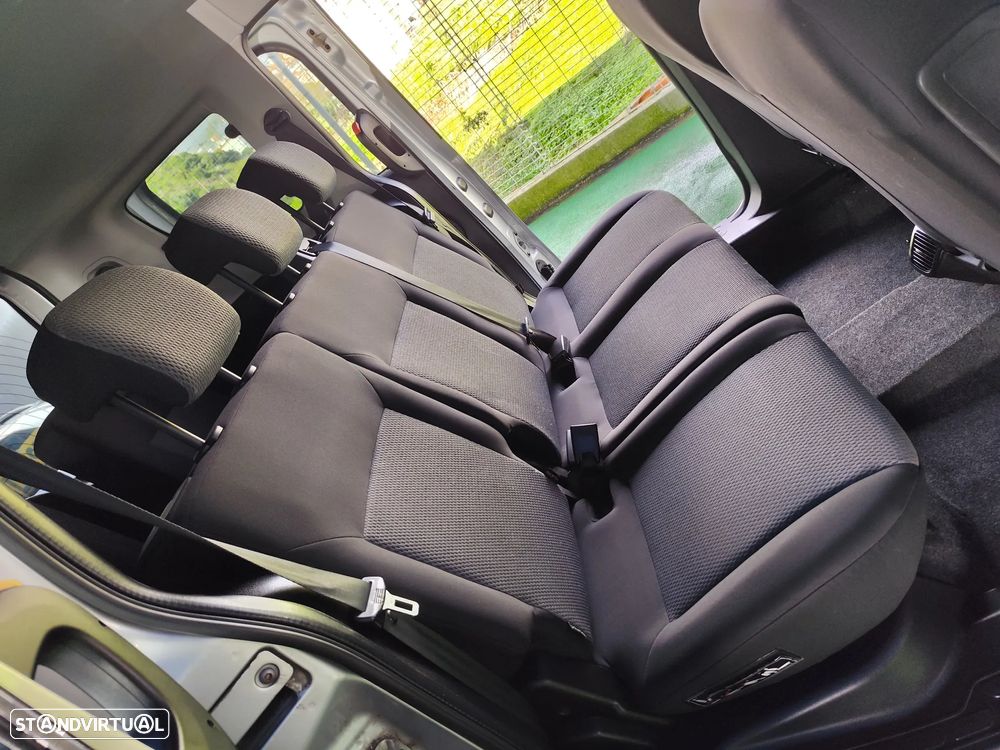 Fiat Doblo 1.3 M-Jet 7L Start&Stop - 38