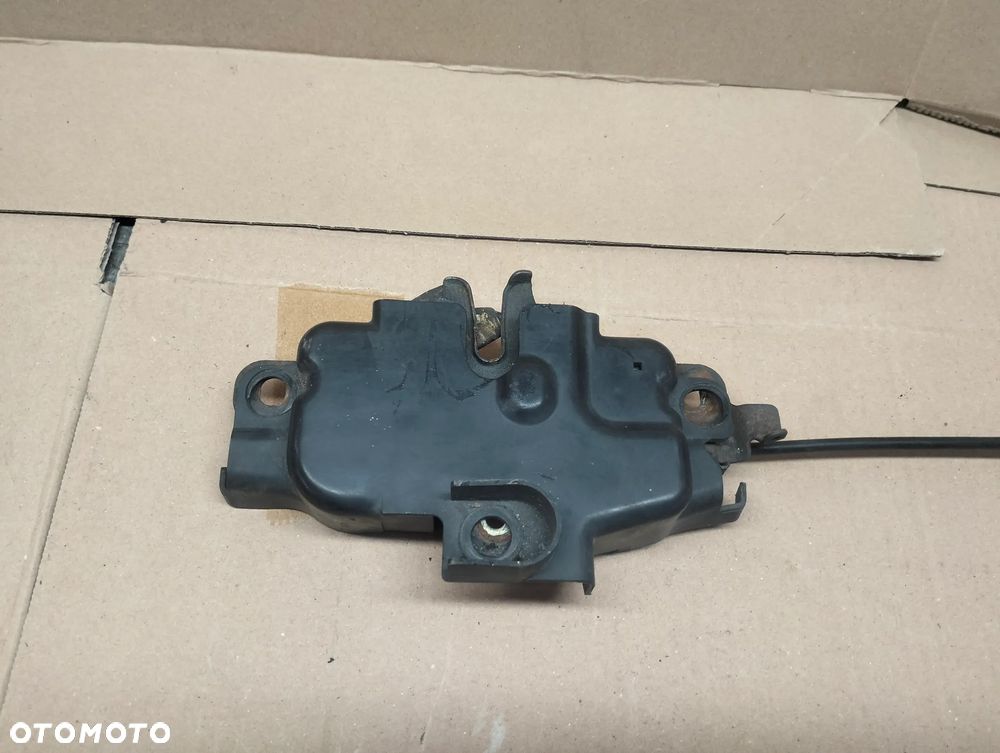 TOYOTA LAND CRUISER HDJ80 ZAMEK MASKI - 1