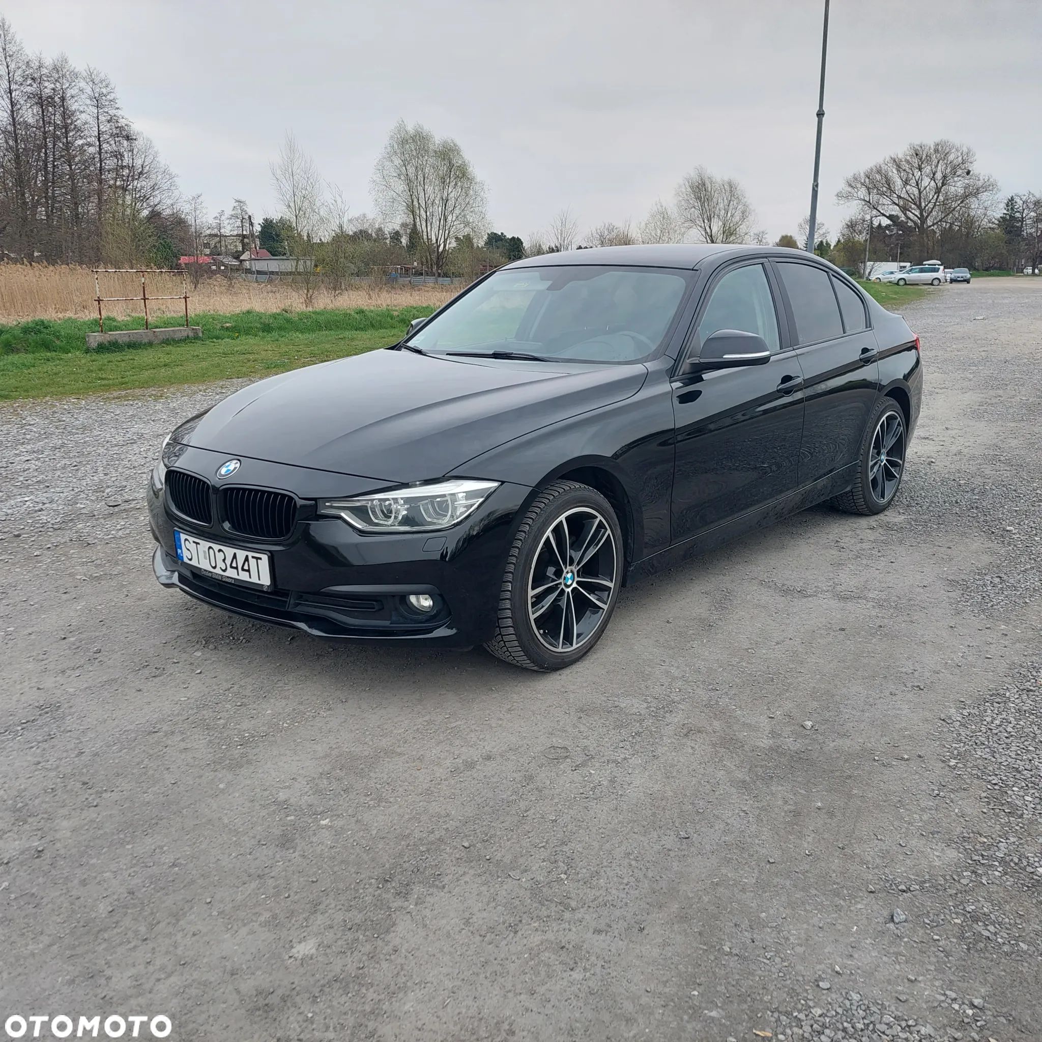 BMW Seria 3 318i Sport Line - 1