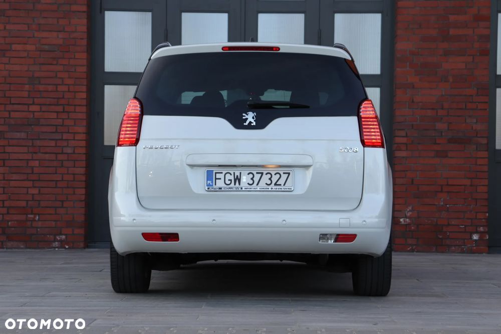 Peugeot 5008 HDI FAP 150 Allure - 14