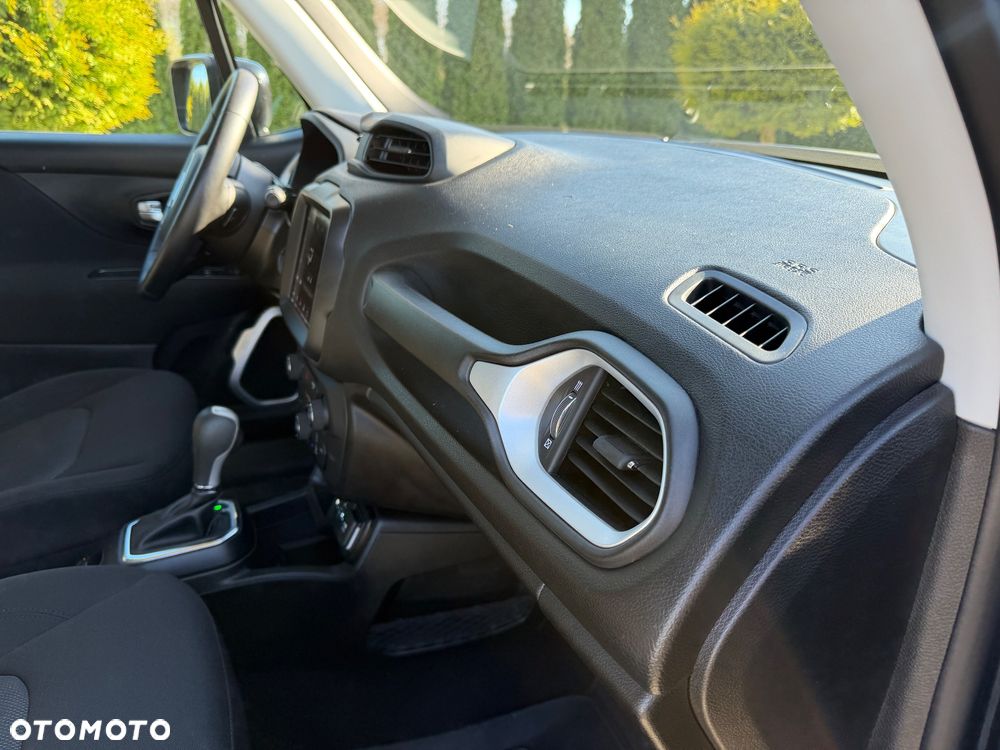 Jeep Renegade 1.4 MultiAir DSG Business Line - 28