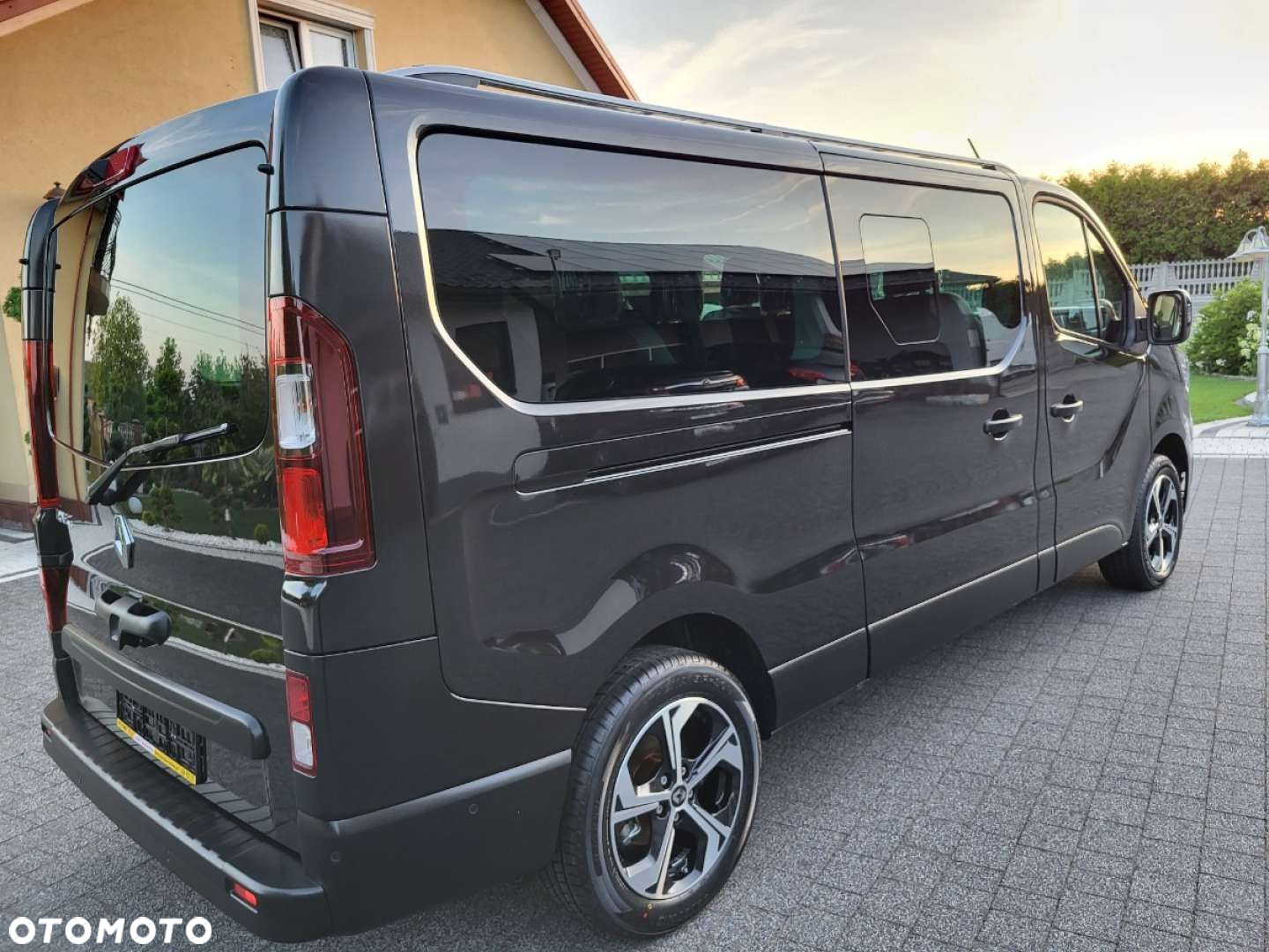 Renault Trafic - 40
