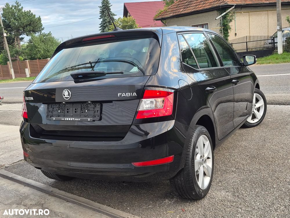 Skoda Fabia - 4