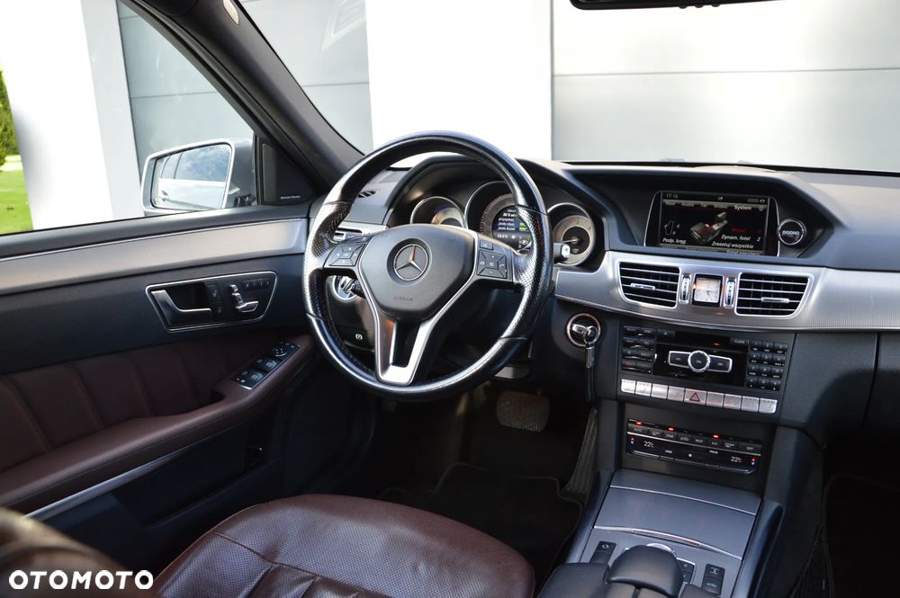 Mercedes-Benz Klasa E 350 BlueTEC 4-Matic Avantgarde - 13