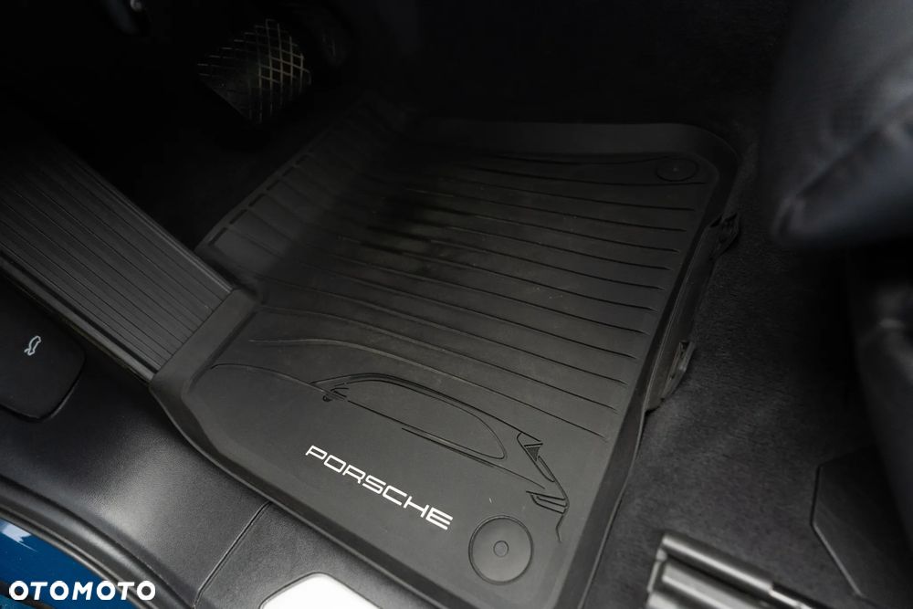 Porsche Cayenne Standard - 22