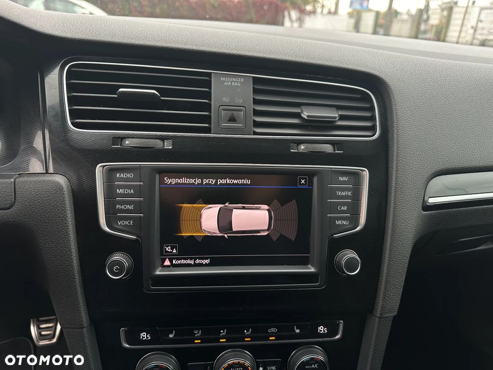 Volkswagen Golf GTD (BlueMotion Technology) - 21
