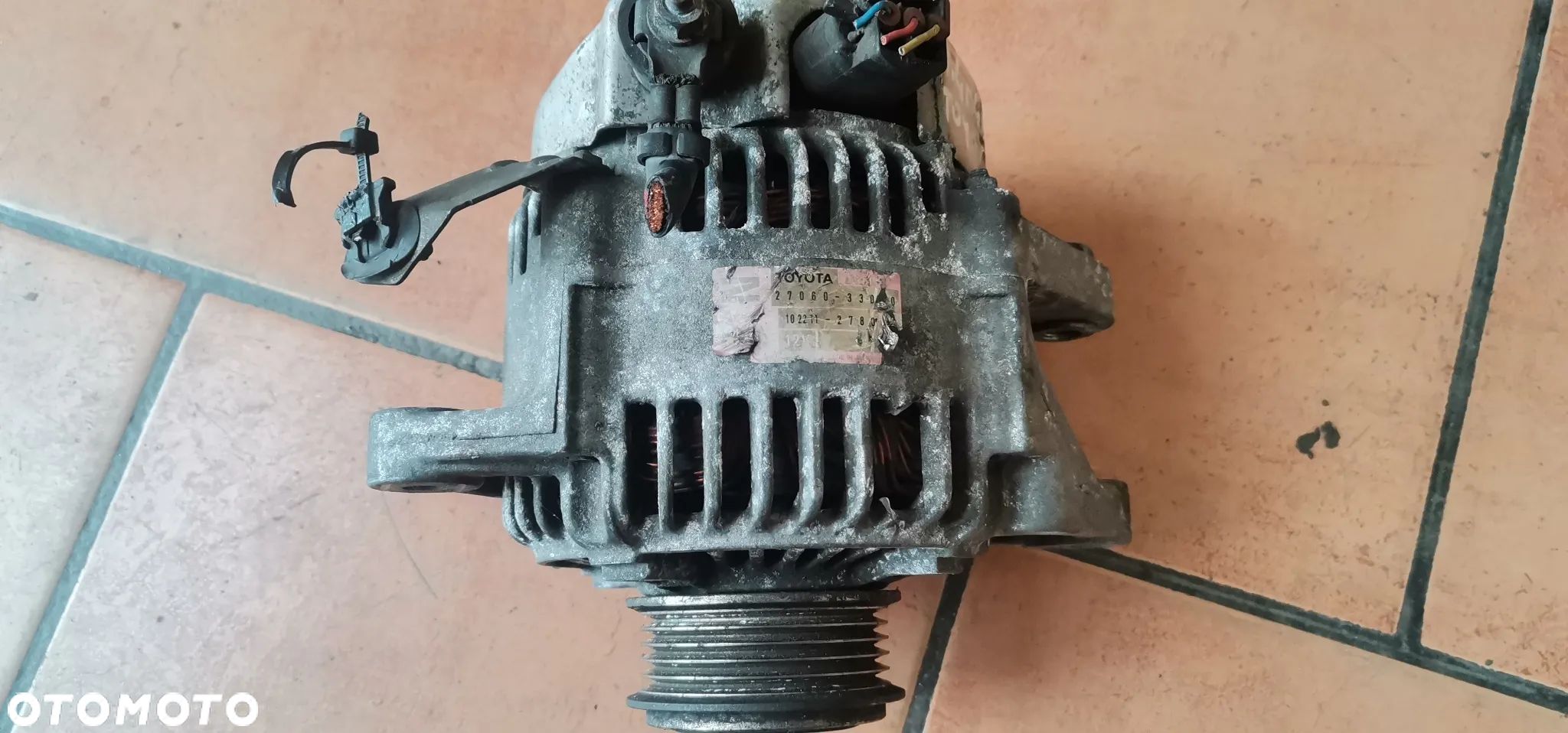 ALTERNATOR TOYOTA YARIS I 1.4 D4D 27060-33010 - 1