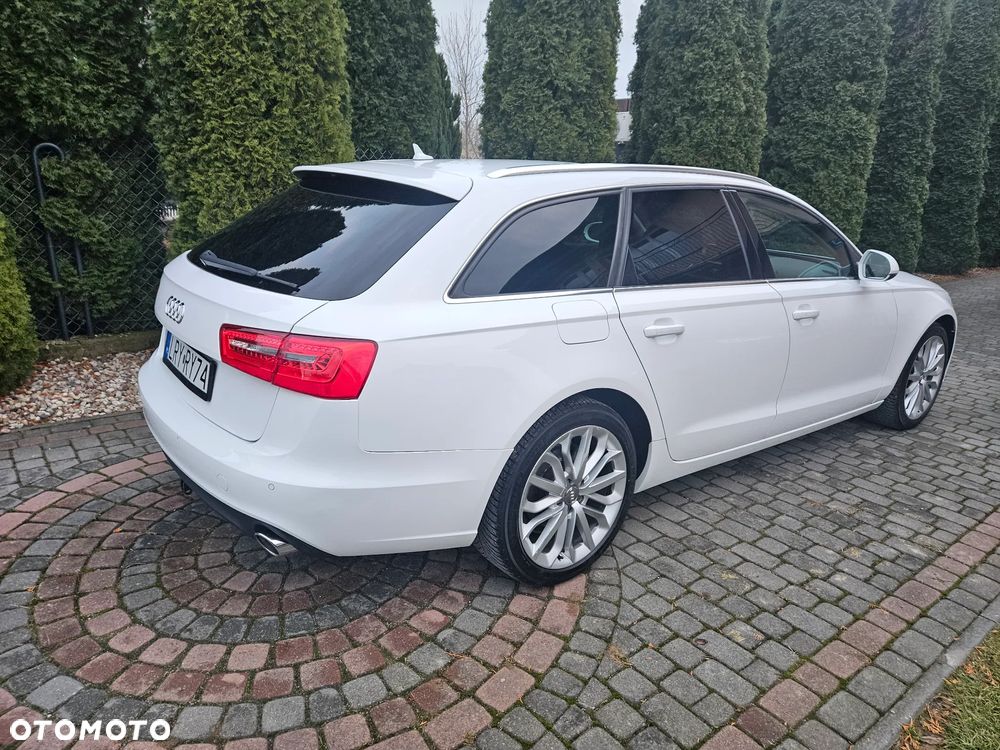 Audi A6 Avant - 11