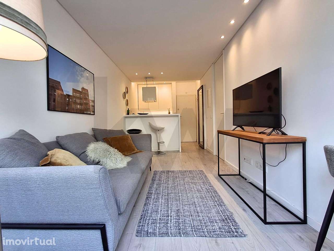 T1 remodelado e mobilado na Estefânia - Grande imagem: 3/19