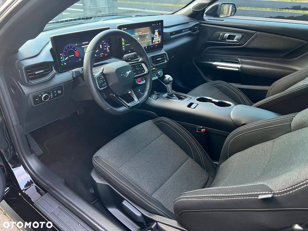 Ford Mustang 2.3 EcoBoost - 18