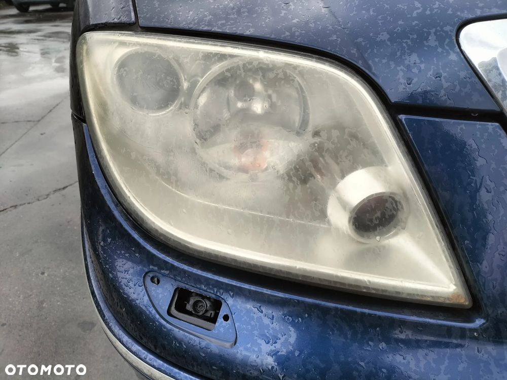 ZDERZAK TYŁ TYLNY POD CZUJNIKI PARKOWANIA LANCIA PHEDRA 02-10r KOD LAK. KMPD - 8