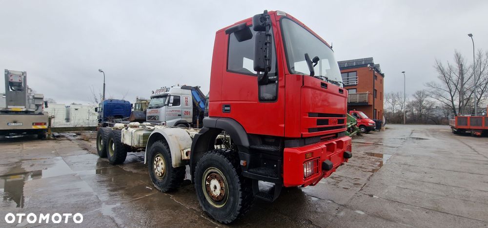 Iveco 410E42 8x8 - 2