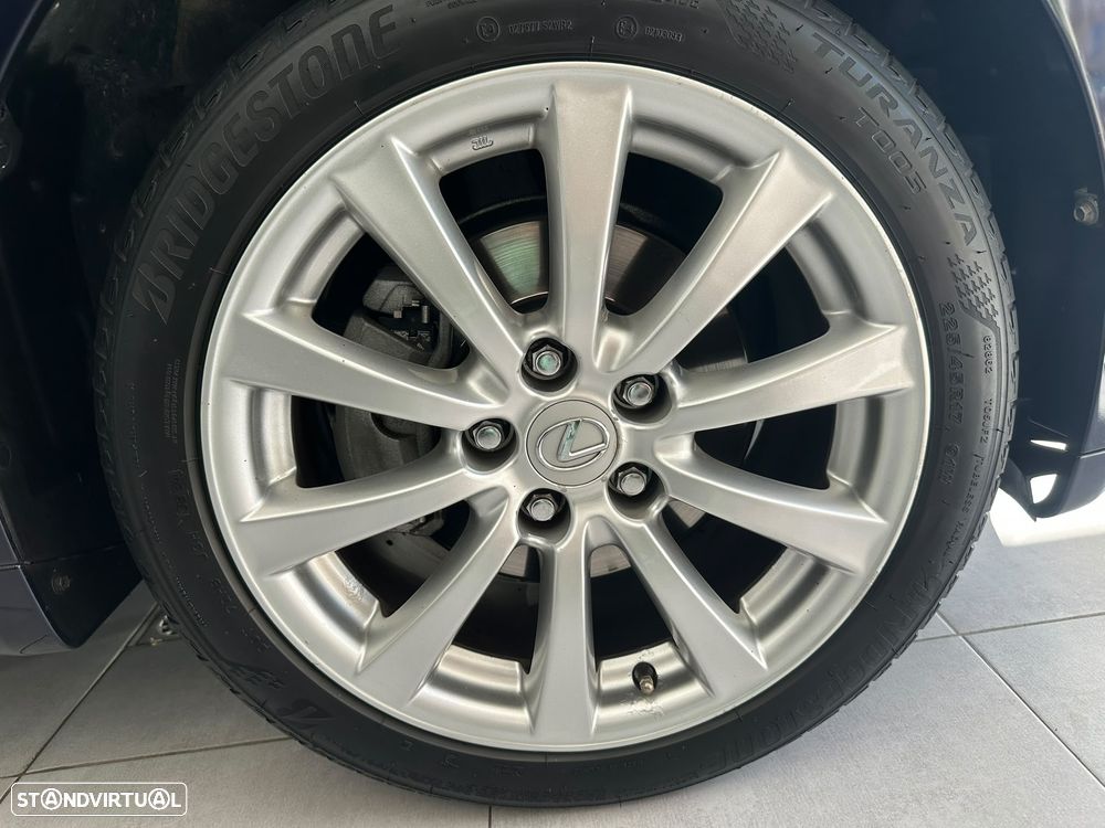 Lexus IS 220 d Base L6 - 27
