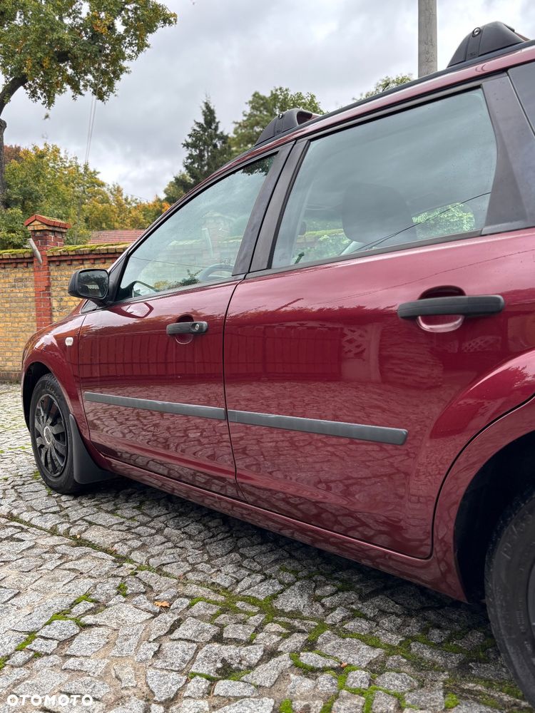 Ford Focus 1.6 Comfort - 7