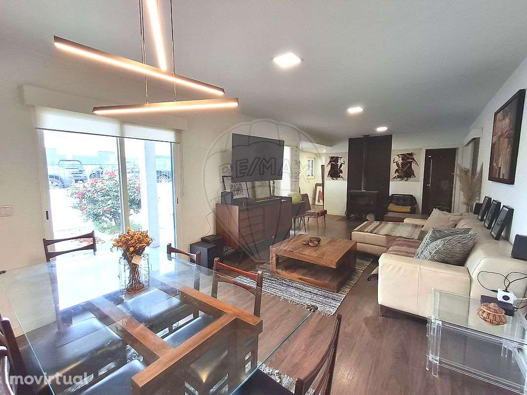 Moradia T2 para venda - Grande imagem: 2/16