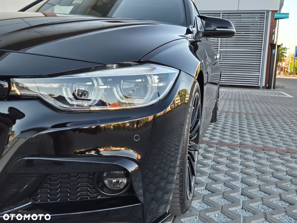 BMW Seria 3 330d Edition M Sport Shadow - 15