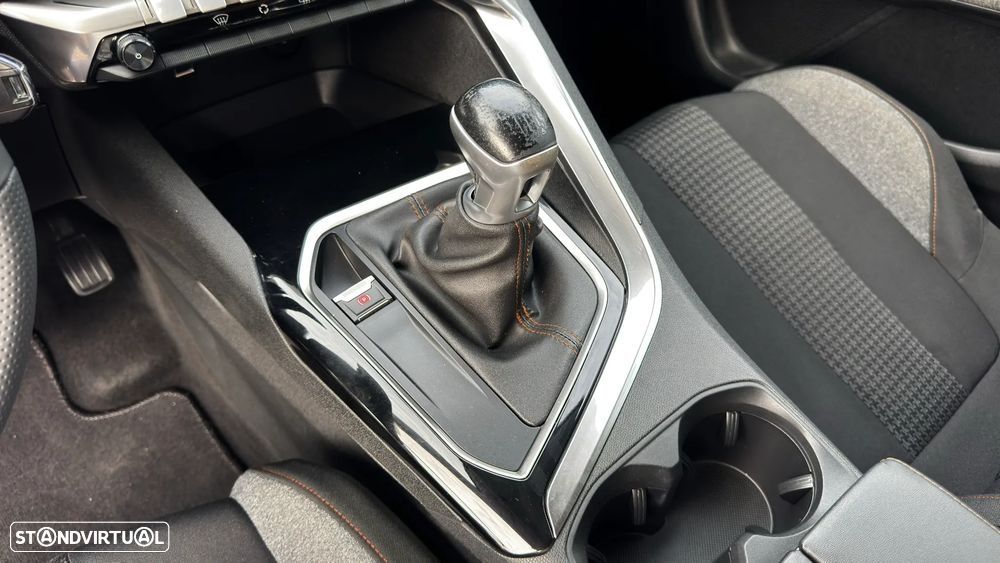 Peugeot 3008 1.5 BlueHDi Active - 29