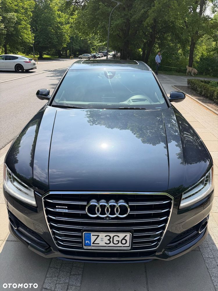 Audi A8 - 11