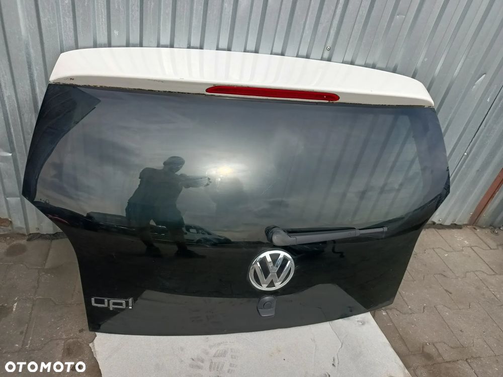 KLAPA BAGAŻNIKA VOLKSWAGEN UP - 1