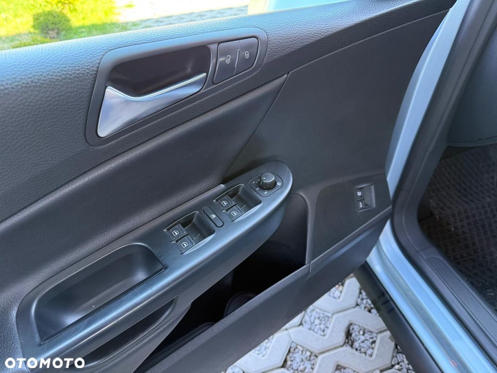 Volkswagen Passat 2.0 TDI DPF Highline DSG - 20