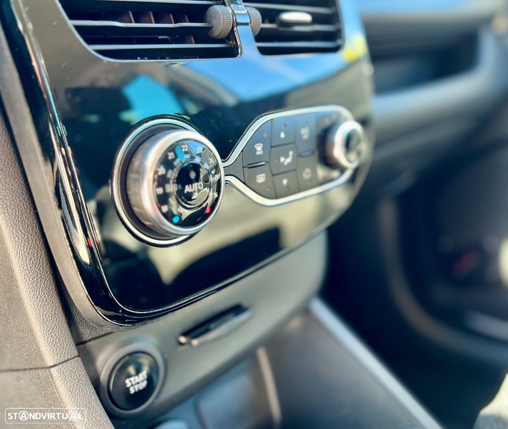 Renault Clio Sport Tourer 0.9 TCE Dynamique S - 11