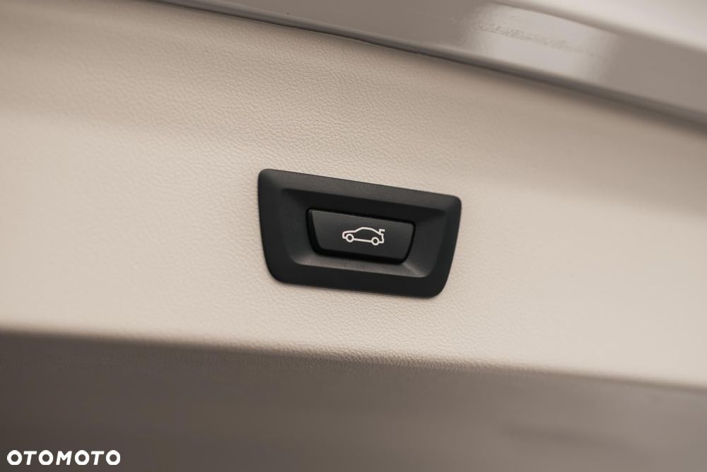 BMW X4 xDrive20d mHEV sport - 39