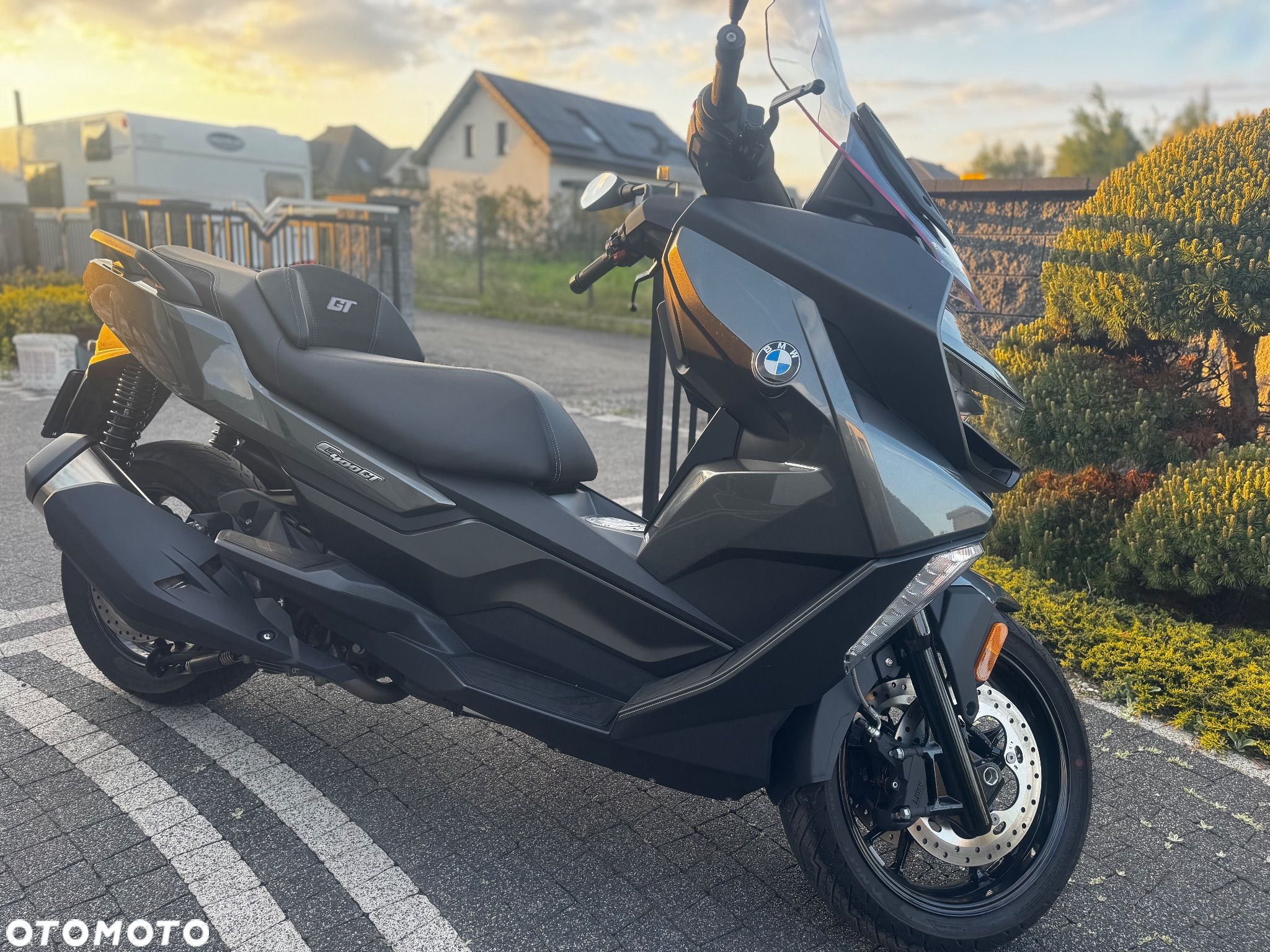 BMW C 400 GT - 1