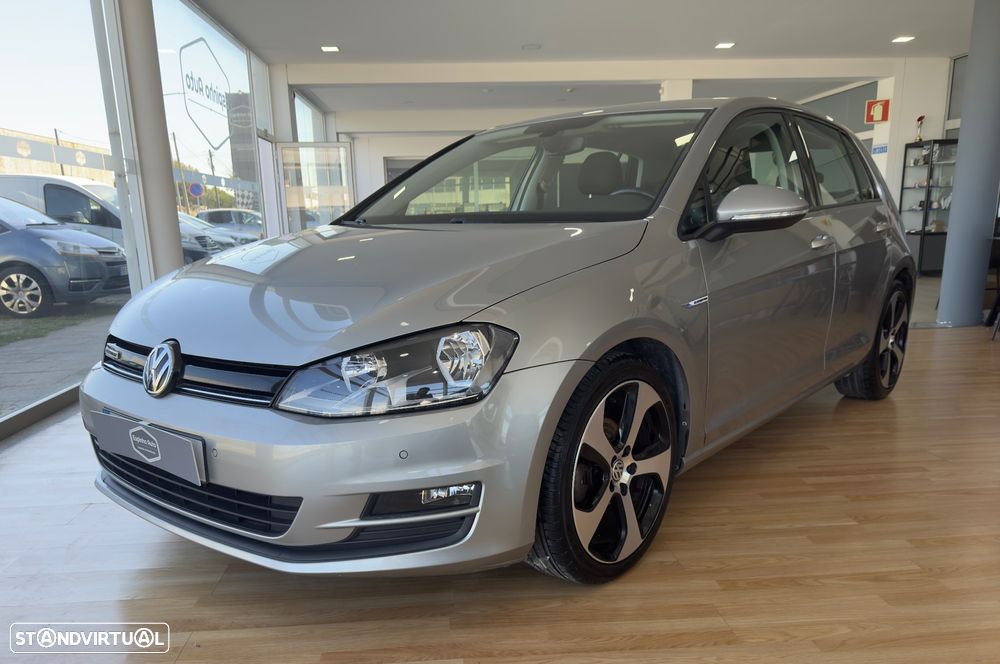 VW Golf 1.0 TSI GPS Edition - 1