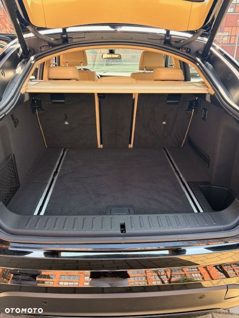 BMW X4 xDrive20i - 20