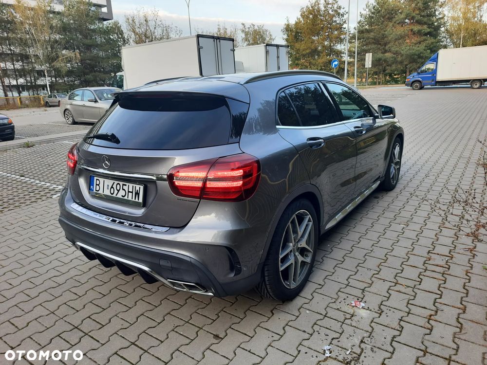 Mercedes-Benz GLA AMG 45 4Matic AMG Speedshift 7G-DCT - 15