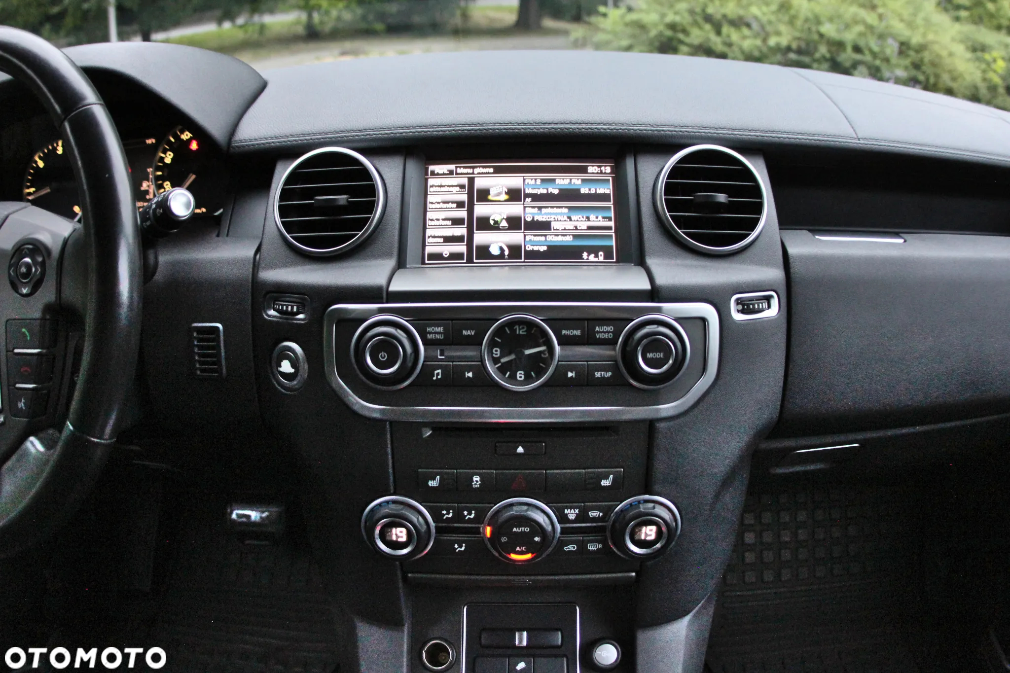Land Rover Discovery - 7