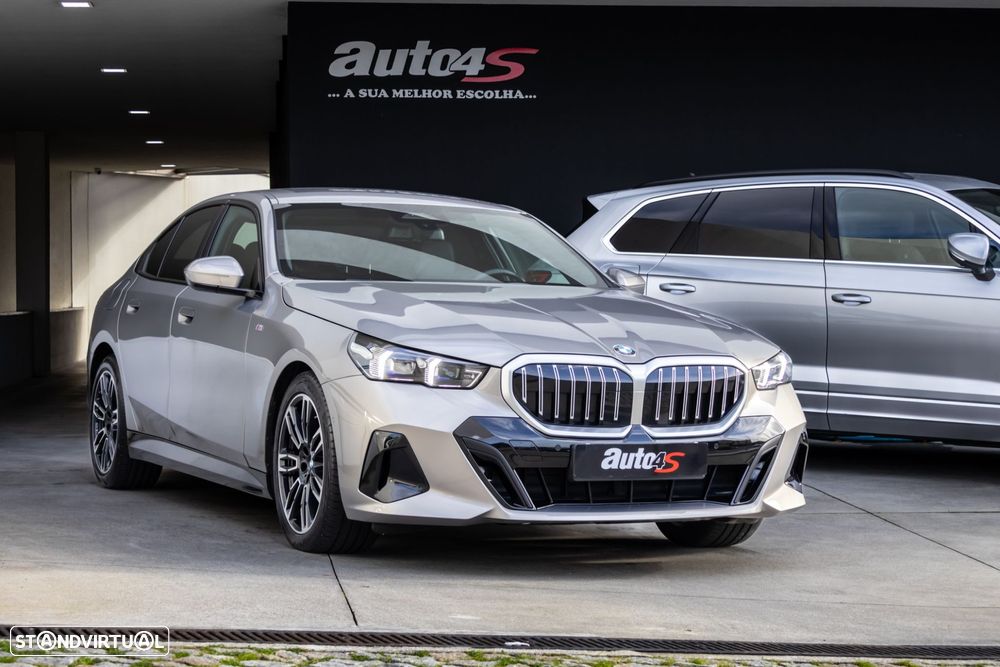 BMW 520 d Pack Desportivo M - 2