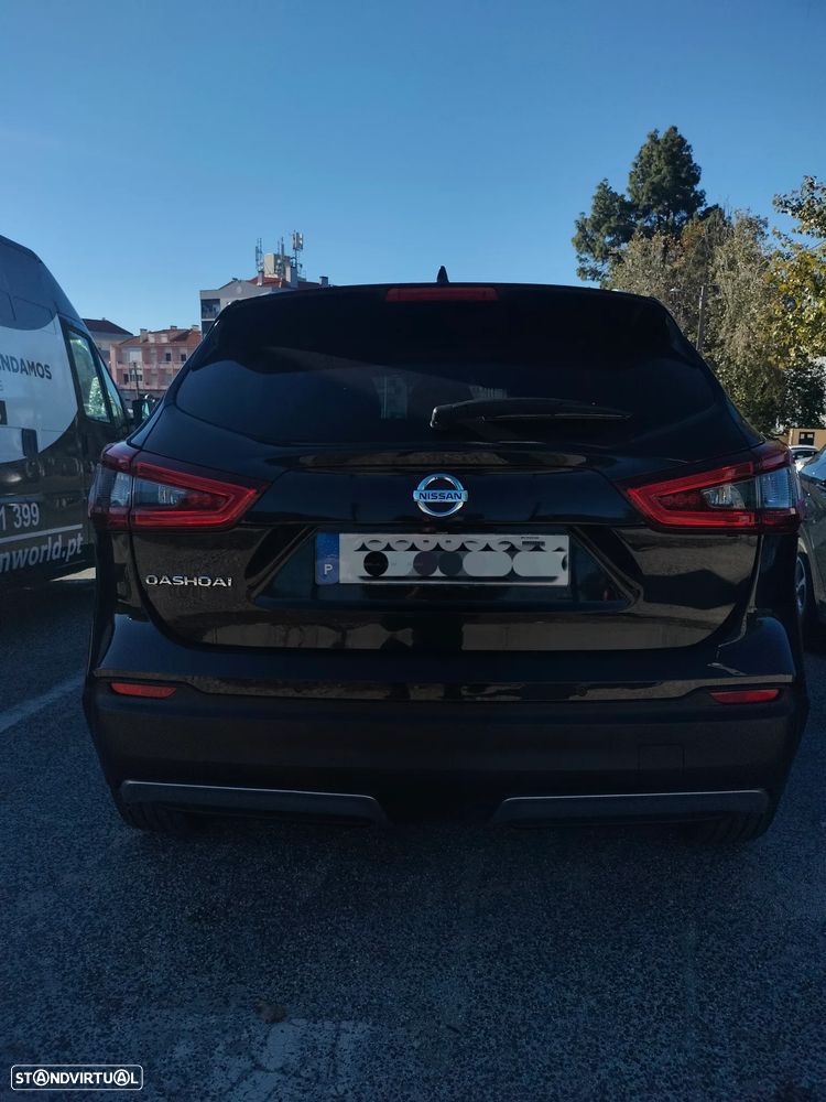 Nissan Qashqai - 2