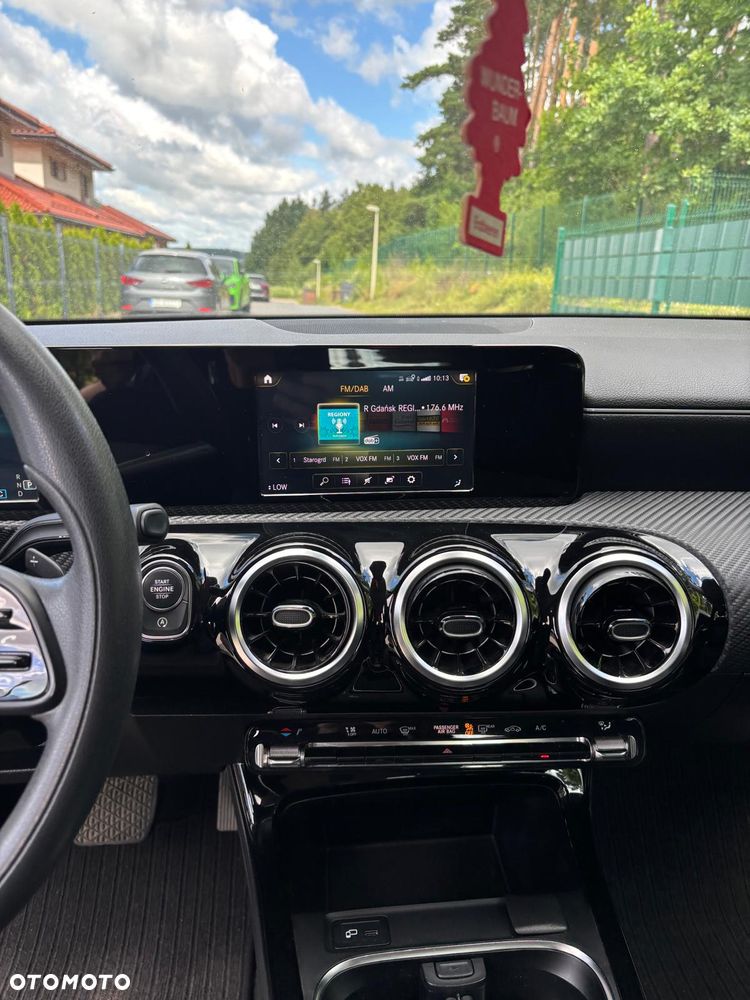Mercedes-Benz CLA 180 d 8G-DCT - 12