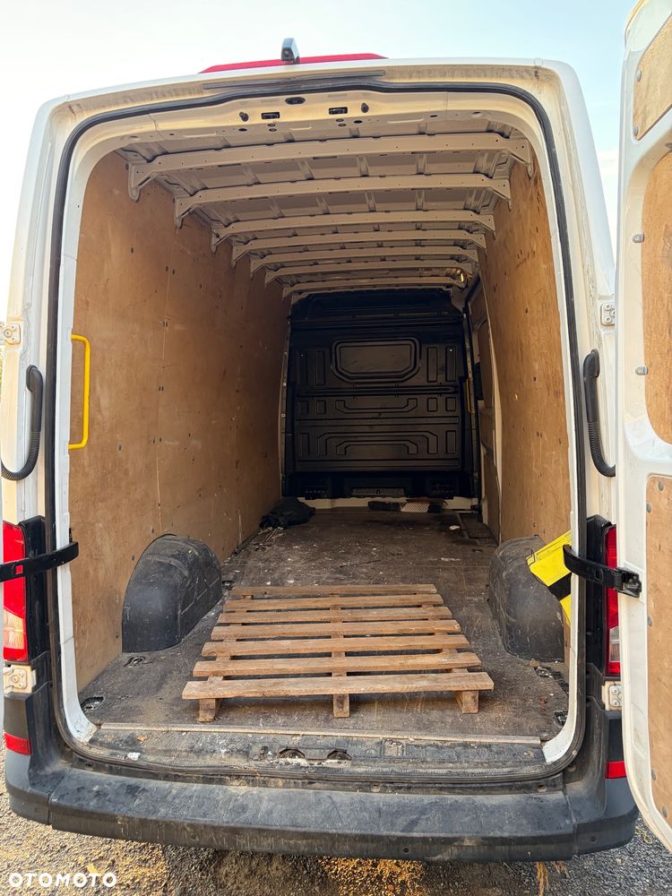 Volkswagen Crafter - 4